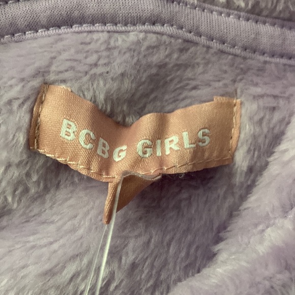 Purple sweater with unicorn sequence - Picture 3 of 3